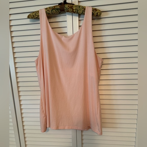 J Jill Perfect shelf-bra tank. Size L - Picture 2 of 8